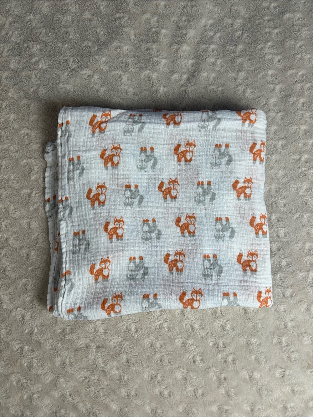 Aden + Anais Orange Fox Print Baby Swaddle Blanket White Gray Muslin Cotton